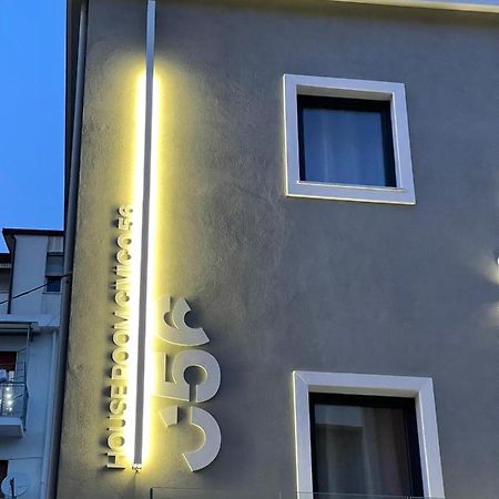 House Room Civico 56 Crotone Buitenkant foto